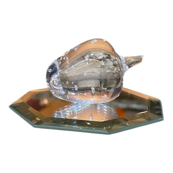 Elegant Glass Strawberry Paperweight - Picture 3 of 6